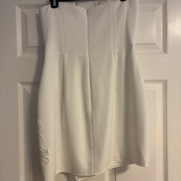 Wedding Party Dress - Picture 2 of 4